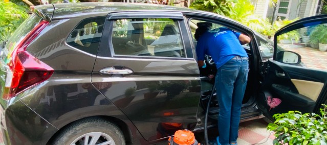 car washing service in Noida